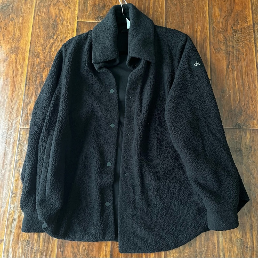 Alo Yoga Sherpa Shacket, Black